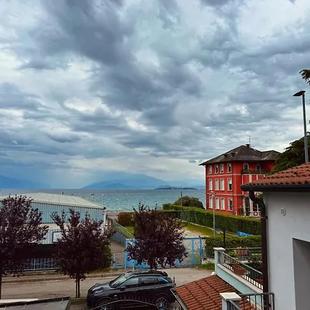 Culla A Due Passi Dal Centro Di Desenzano * Desenzano del Garda